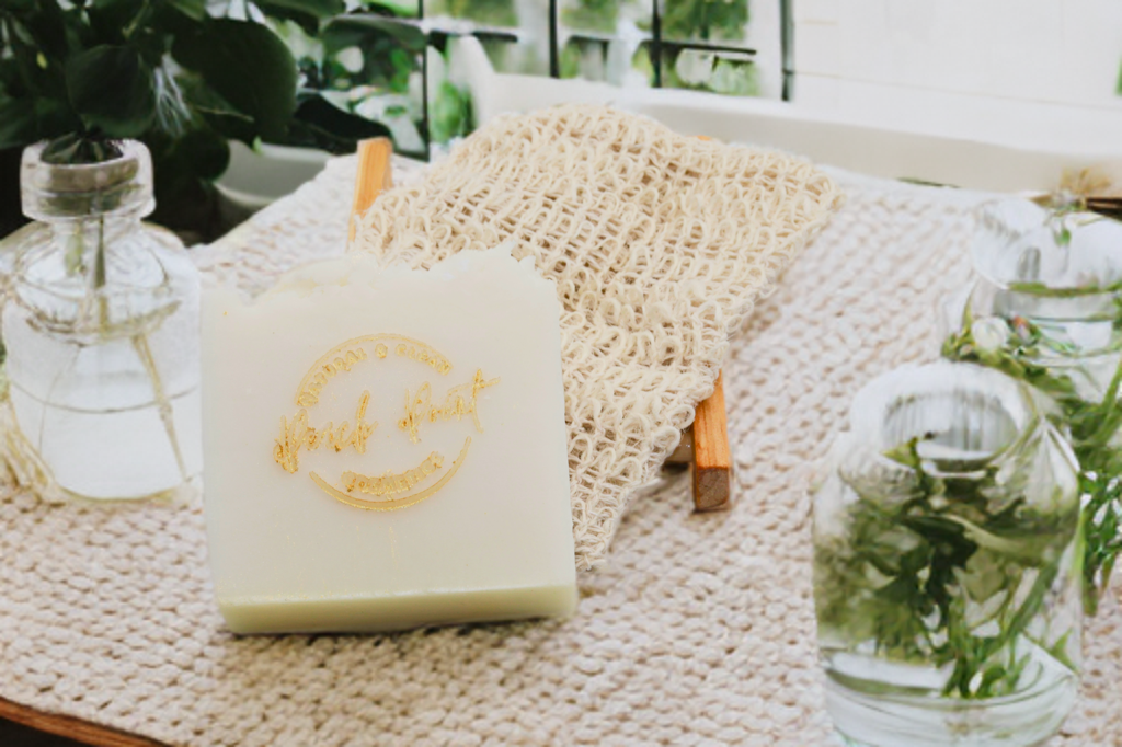 Facial Soap with Rice, Shea Butter and Niacinamide